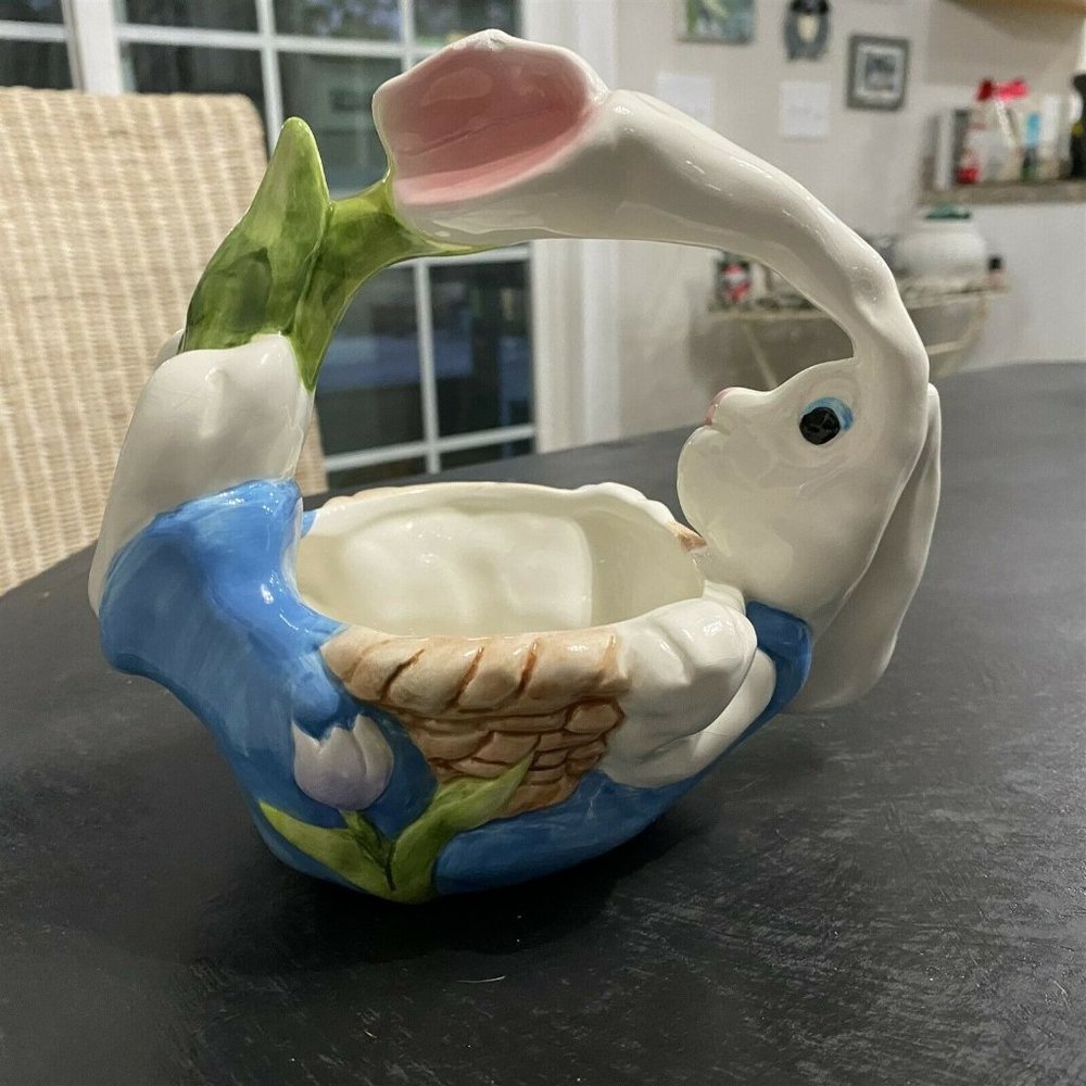 Vintage WCL Figural Bunny Rabbit Ceramic Basket Candy Bowl Dish Flowers Easter